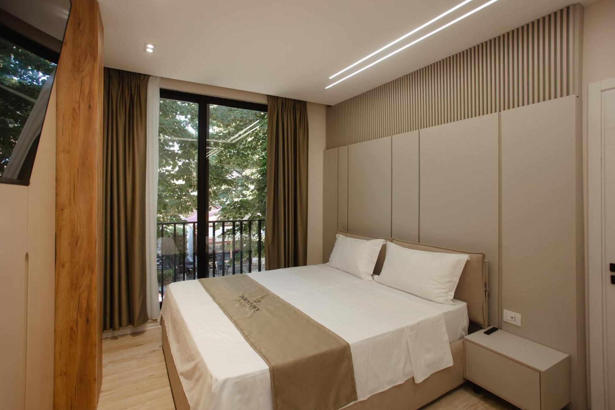 Downtown Hotel Shkodra Exterior foto